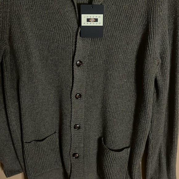 NWT Size Medium Button Down Sweater Cardigan - Picture 2 of 5